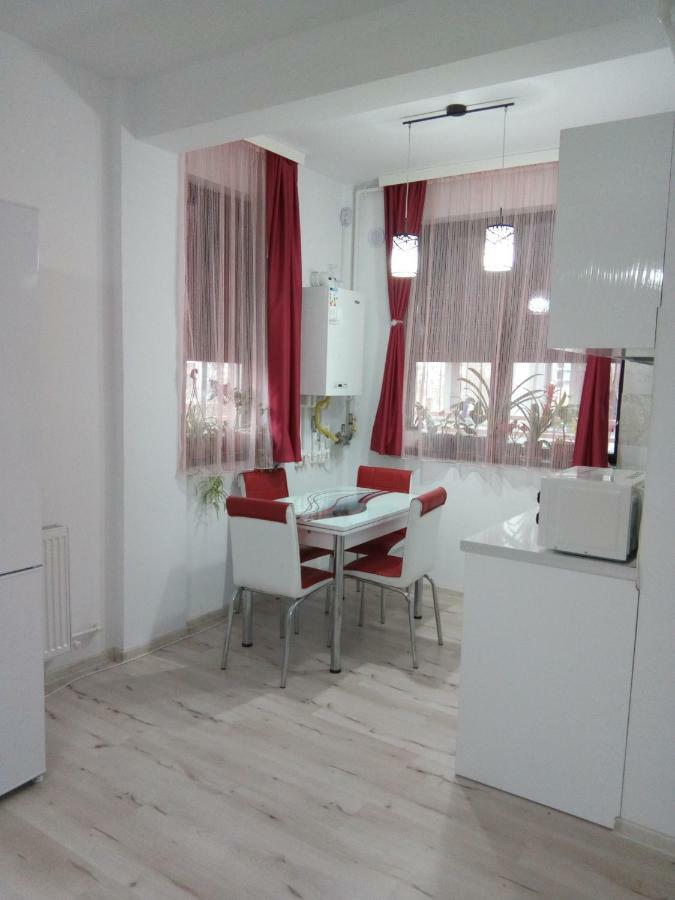 Apartament One Kazeboo Năvodari Exteriör bild