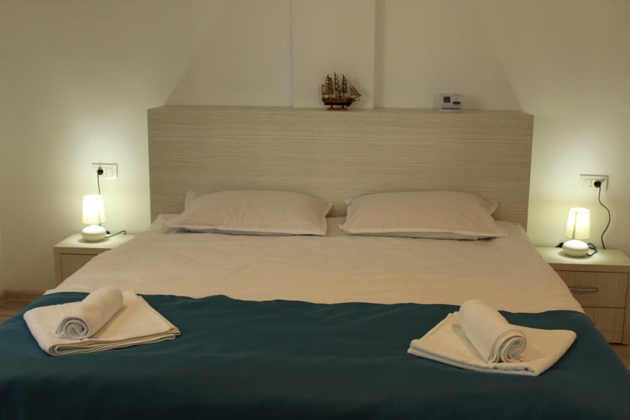 Apartament One Kazeboo Năvodari Exteriör bild
